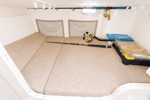 Fishaholics 30ft Grady White Yacht For Sale