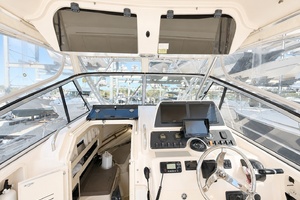 Fishaholics 30ft Grady White Yacht For Sale