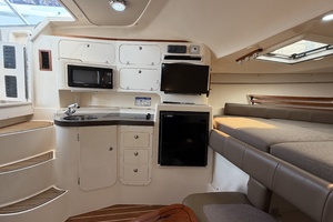 2004 Grady White Express 330 33ft Grady White Yacht For Sale