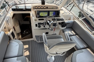 2004 Grady White Express 330 33ft Grady White Yacht For Sale