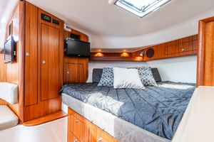 38ft Pursuit Yacht For Sale