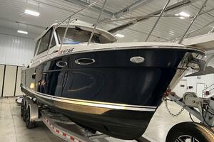 32ft Cutwater Yacht For Sale