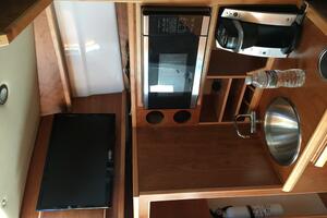 32ft Cutwater Yacht For Sale