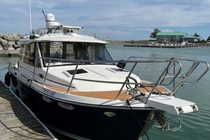 32ft Cutwater Yacht For Sale