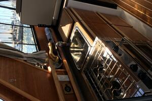 32ft Cutwater Yacht For Sale