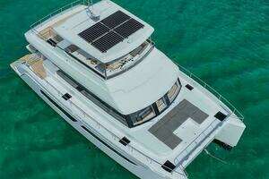 2026 ILIAD Catamarans 53F thumbnail 19