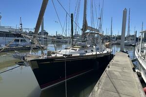 Hawke 46ft Hylas Yacht For Sale