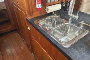 Hawke 46ft Hylas Yacht For Sale