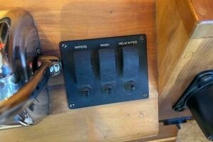 Photo 5925351 for 2004 Sabreline 36 Sedan BLUE MOON 