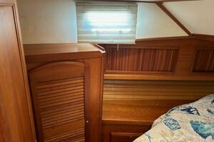 Photo 5925365 for 2004 Sabreline 36 Sedan BLUE MOON 