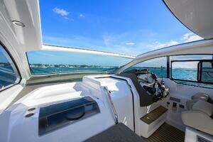 2020 Azimut Atlantis 45 thumbnail 23