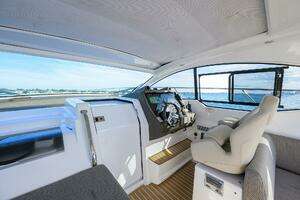 2020 Azimut Atlantis 45 thumbnail 29