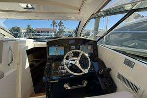 2014 Pursuit SC 365i thumbnail 7