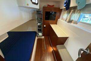 2014 Pursuit SC 365i thumbnail 16