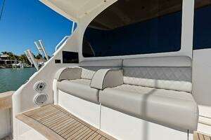 2023 Viking 54 Convertible thumbnail 52