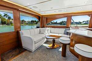 2023 Viking 54 Convertible thumbnail 7