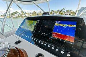 2023 Viking 54 Convertible thumbnail 43