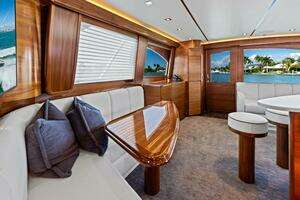 2023 Viking 54 Convertible thumbnail 10