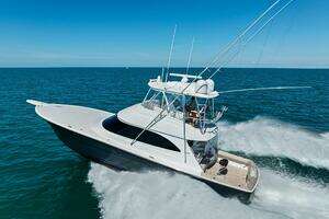2023 Viking 54 Convertible thumbnail 79
