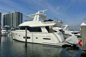 Outer Reef 62 SOUTH  PAWS - Exterior 