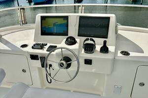 Outer Reef 62 SOUTH  PAWS - Flybridge Helm