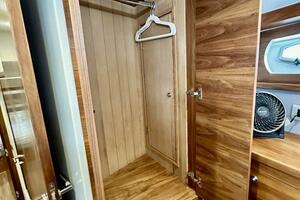 Outer Reef 62 SOUTH  PAWS - VIP Stateroom