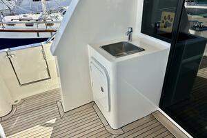 Outer Reef 62 SOUTH  PAWS  - Main Deck Aft