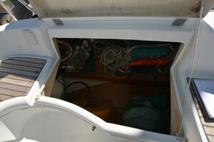 Heals Easily Too 33ft Beneteau Yacht For Sale