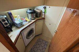 2000 Sea Ray 420 Aft Cabin thumbnail 32