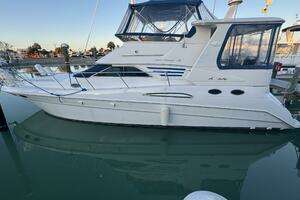 2000 Sea Ray 420 Aft Cabin thumbnail 1