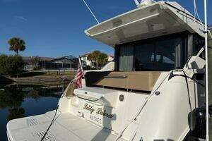 2016 Sea Ray 40 Sundancer thumbnail 38