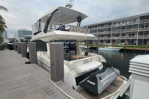 52FT (16.1M) PRESTIGE yacht for sale