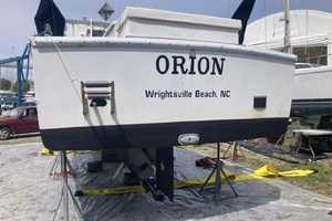 Orion 32ft BHM Yacht For Sale