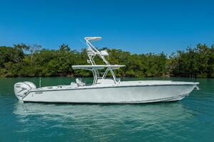 38ft Jupiter Yacht For Sale