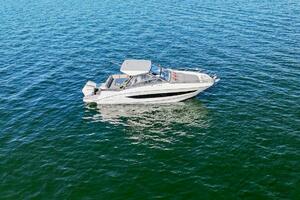 2020 Beneteau Flyer 10 thumbnail 32
