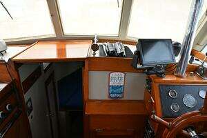 1970 Grand Banks Flybridge Trawler thumbnail 14