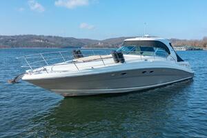 Water Bender 44ft Sea Ray Yacht For Sale