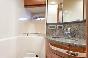 Water Bender 44ft Sea Ray Yacht For Sale