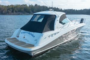 Water Bender 44ft Sea Ray Yacht For Sale