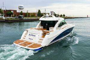 2008 Sea Ray 60 Sundancer thumbnail 12