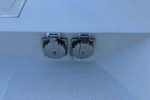 2004 Altima 55 Pilothouse thumbnail 8
