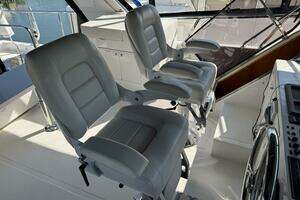 2004 Altima 55 Pilothouse thumbnail 20