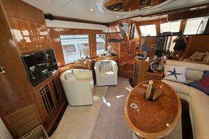 2004 Altima 55 Pilothouse thumbnail 24