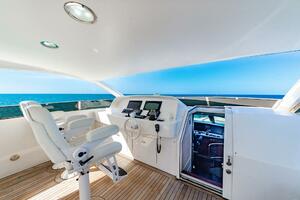 Serendipity 94ft Lazzara Yachts Yacht For Sale