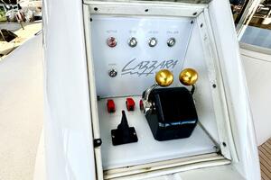 Serendipity 94ft Lazzara Yachts Yacht For Sale