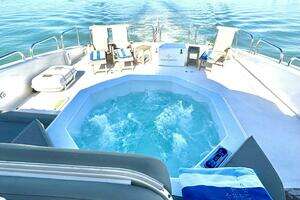 2001 Lazzara Yachts 94 Motor Yacht thumbnail 46