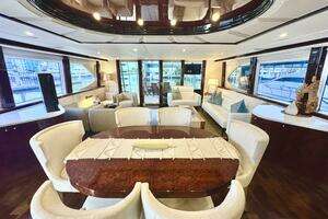 2001 Lazzara Yachts 94 Motor Yacht thumbnail 11
