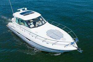 2013 Cruisers Yachts 48 Cantius thumbnail 9