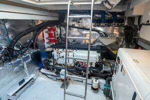 2013 Cruisers Yachts 48 Cantius thumbnail 35