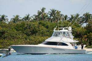 2024 Viking 54 Convertible thumbnail 1